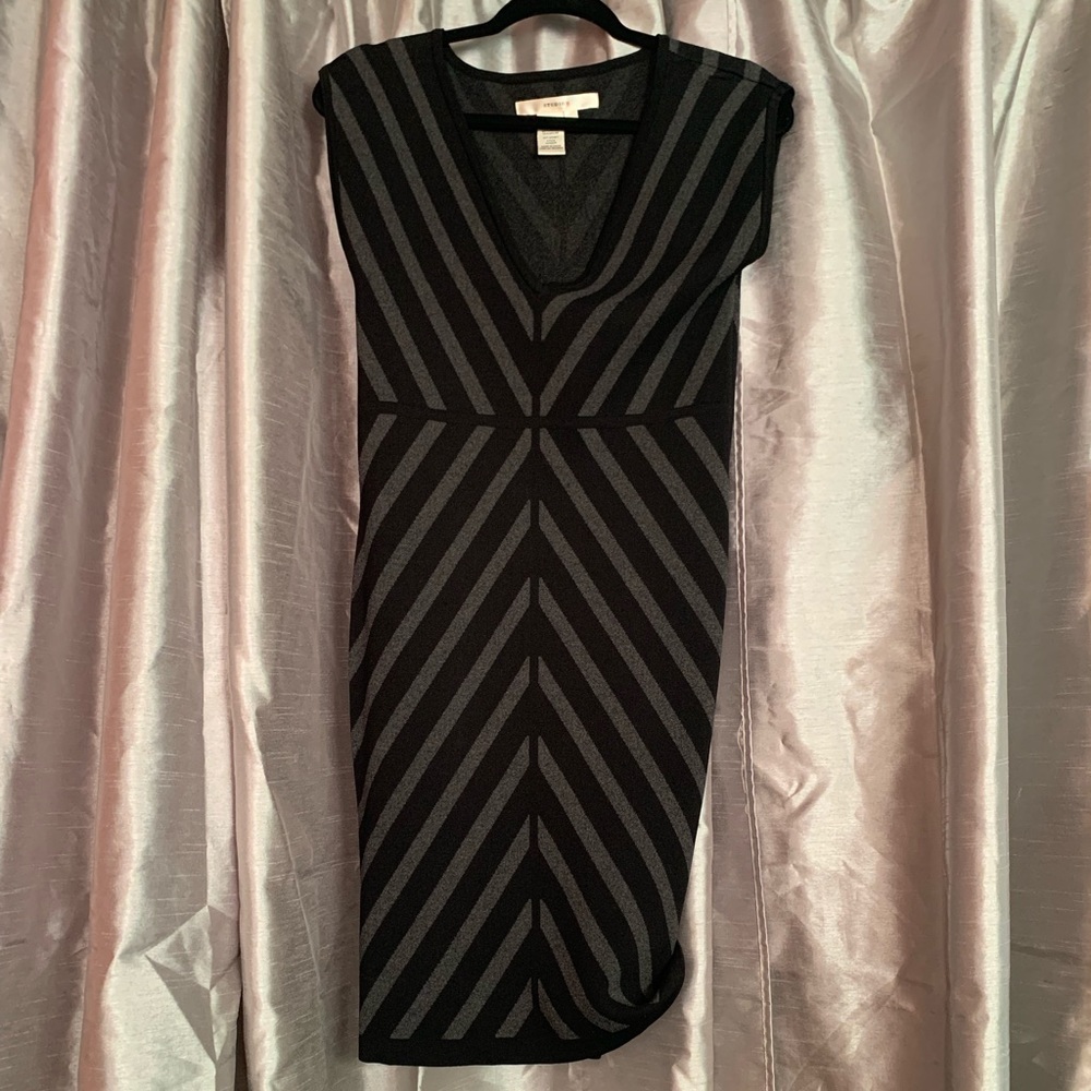 BLACK AND GREY CHEVRON work office dress